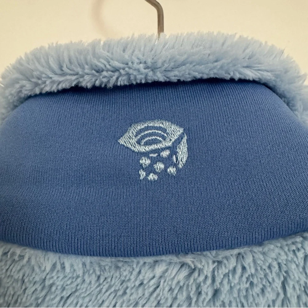 Mountain Hardwear Light Blue Fluffy Jacket, S - Picture 9 of 16